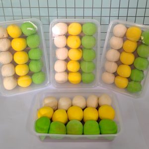 Kue Mino Mix Toples